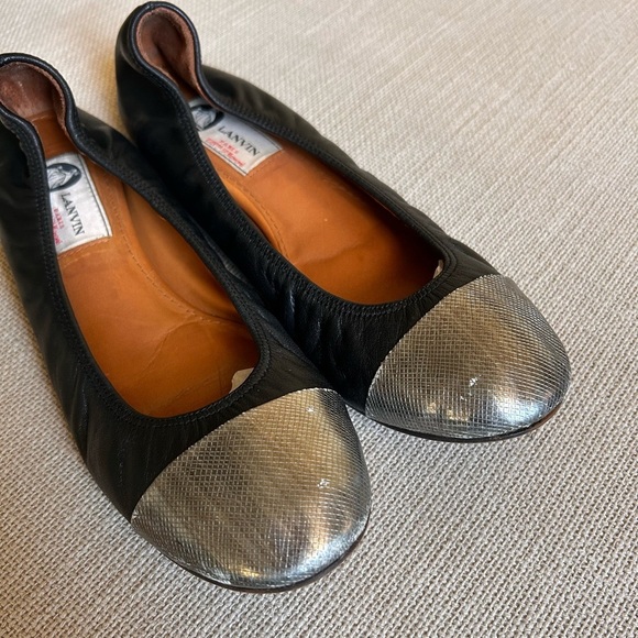 Lanvin Classic Cap Toe Leather Ballerina Flats - Picture 2 of 10